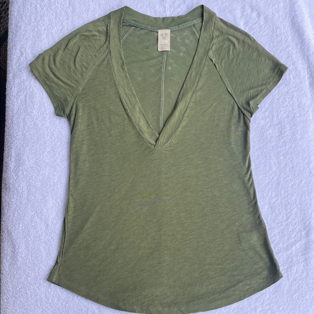 Free People We The Free V-Neck Clementine Tee - Picture 2 of 8